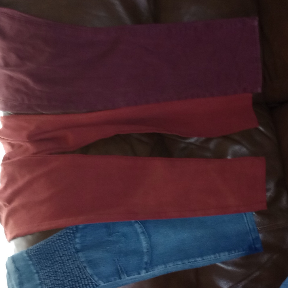 Jeans and leggings